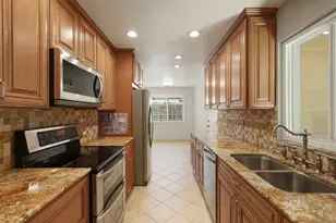 18966 Arrowhead Dr, Lockeford, CA 95237 - Photo 11