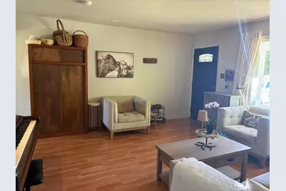 2561 24th Avenue, Sacramento, CA 95820 - Photo 3