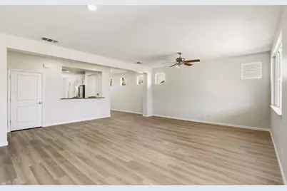 7552 Abbey Circle, Elk Grove, CA 95757 - Photo 11