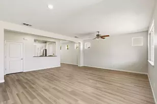 7552 Abbey Cir, Elk Grove, CA 95757 - Photo 11