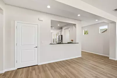7552 Abbey Circle, Elk Grove, CA 95757 - Photo 15