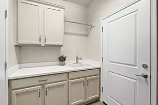 7552 Abbey Cir, Elk Grove, CA 95757 - Photo 45