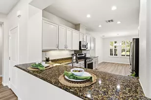 7552 Abbey Cir, Elk Grove, CA 95757 - Photo 17