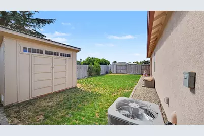 6518 Arena Way, Riverbank, CA 95367 - Photo 19