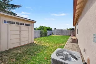 6518 Arena Wy, Riverbank, CA 95367 - Photo 19