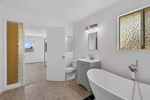 7725 McMullen Way, Sacramento, CA 95828 - Photo 27