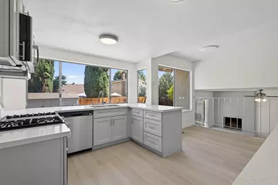 7725 McMullen Way, Sacramento, CA 95828 - Photo 15