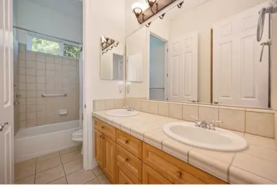 2324 Luciana Way, Roseville, CA 95661 - Photo 19