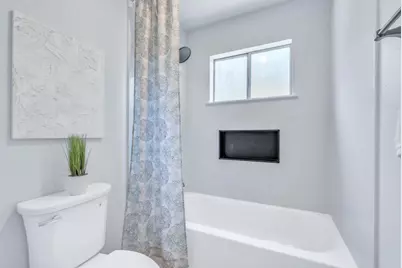 7640 Tattershall Way, Sacramento, CA 95823 - Photo 25
