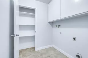 7640 Tattershall Way, Sacramento, CA 95823 - Photo 17