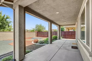 8609 Arcos Way, Elk Grove, CA 95757 - Photo 45