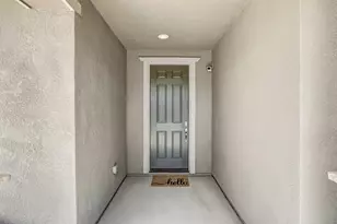 8609 Arcos Way, Elk Grove, CA 95757 - Photo 3
