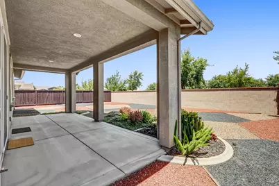 8609 Arcos Way, Elk Grove, CA 95757 - Photo 39