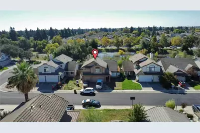 8668 Gossamer Way, Elk Grove, CA 95624 - Photo 27