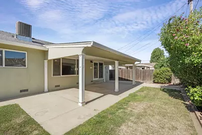 512 Sturla Street, Lodi, CA 95240 - Photo 31