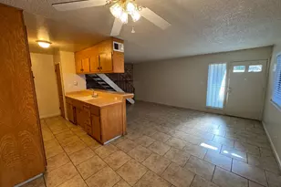 1331 Pinetree Dr, Stockton, CA 95203 - Photo 5