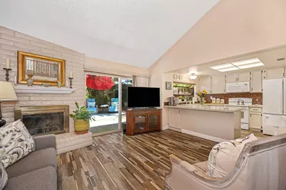 8025 Doral Court, Citrus Heights, CA 95610 - Photo 11