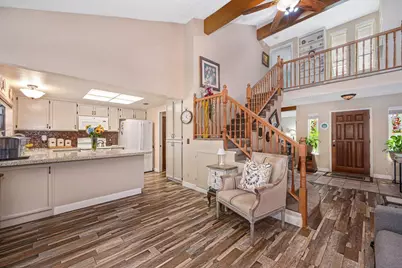 8025 Doral Court, Citrus Heights, CA 95610 - Photo 9