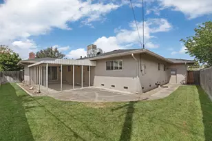 1207 Lakewood Dr, Lodi, CA 95240 - Photo 15