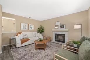 8749 White Cedar Ln, Elk Grove, CA 95758 - Photo 9