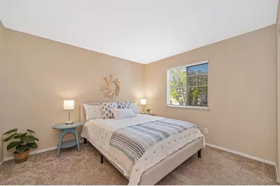 8749 White Cedar Lane, Elk Grove, CA 95758 - Photo 15