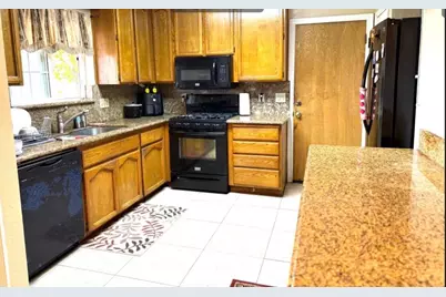 3315 Sunnyview Lane, North Highlands, CA 95660 - Photo 3
