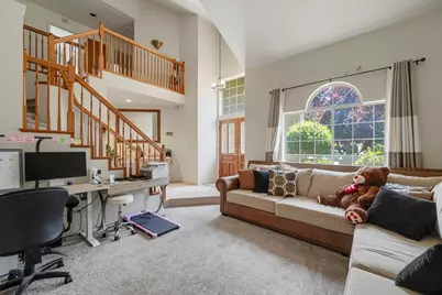 8662 Bluefield Way, Sacramento, CA 95823 - Photo 7