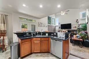 8662 Bluefield Way, Sacramento, CA 95823 - Photo 19