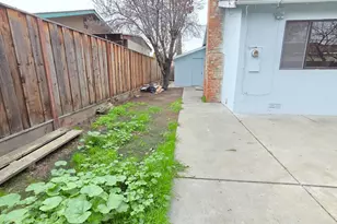 1416 Audrey Dr, Tracy, CA 95376 - Photo 37