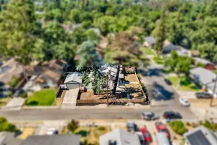 131 Loma Vista Way, Modesto, CA 95354 - Photo 33