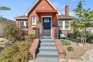 1500 33rd St, Sacramento, CA 95816 - Photo 1