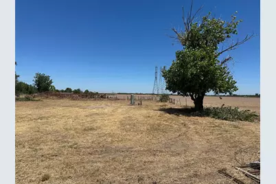 13933 E Kettleman Lane, Lodi, CA 95240 - Photo 3