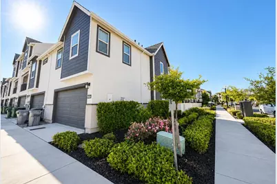 3050 Blue Cove Walk, Sacramento, CA 95833 - Photo 3