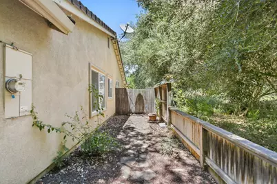 5537 Marden Street, Davis, CA 95618 - Photo 39