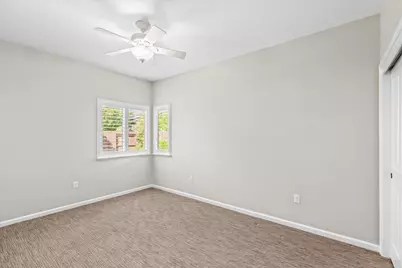 1343 Primavera Avenue, Manteca, CA 95336 - Photo 27