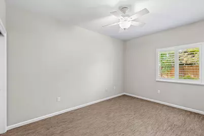 1343 Primavera Avenue, Manteca, CA 95336 - Photo 29