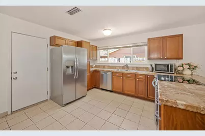 8408 Ziegler Court, Citrus Heights, CA 95610 - Photo 15
