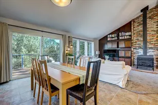 11594 Madrone Ct, Auburn, CA 95602 - Photo 15
