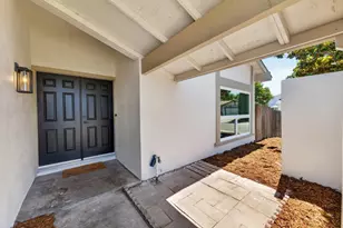 2724 Hyannis Way, Sacramento, CA 95827 - Photo 3
