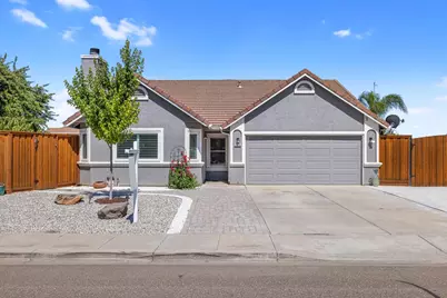 1614 7th Street, Hughson, CA 95326 - Photo 1