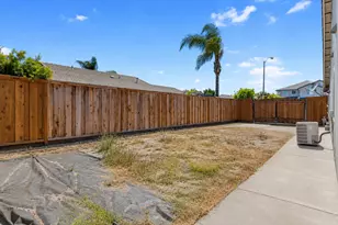 1614 7th St, Hughson, CA 95326 - Photo 39