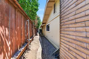 7336 Millicent Ct, Fair Oaks, CA 95628 - Photo 37
