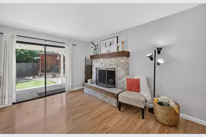 7336 Millicent Court, Fair Oaks, CA 95628 - Photo 9