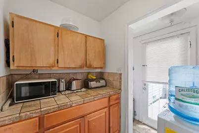 2102 N Funston, Stockton, CA 95205 - Photo 11