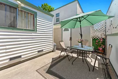 2102 N Funston, Stockton, CA 95205 - Photo 23