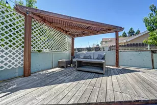 8996 Purple Martin Way, Elk Grove, CA 95758 - Photo 41