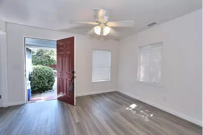 361 W El Camino Avenue, Sacramento, CA 95833 - Photo 5