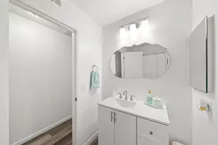 39 Del Vista Cir, Sacramento, CA 95823 - Photo 25