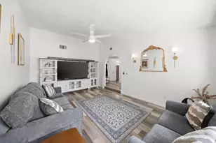 39 Del Vista Cir, Sacramento, CA 95823 - Photo 21
