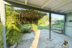 2116 Waterford Rd, Sacramento, CA 95815 - Photo 13